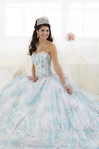 House of Wu Quinceanera Collection Fall 2018 | Regiss in